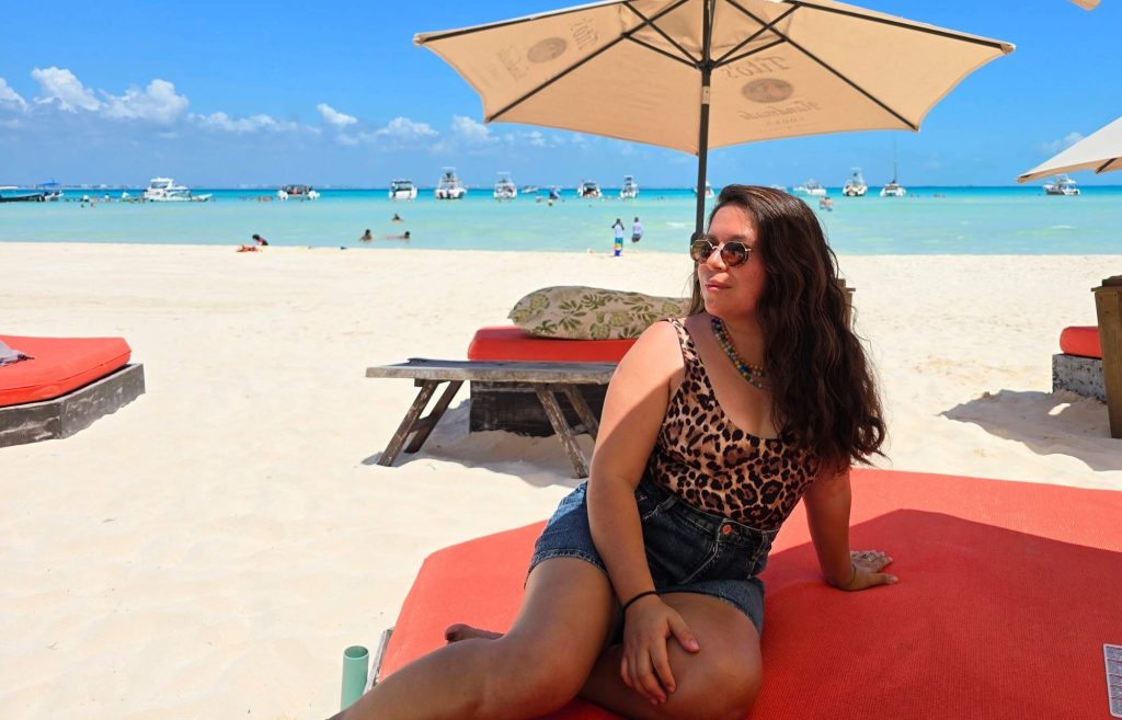 Déjeuner sur la plage d'Isla Mujeres