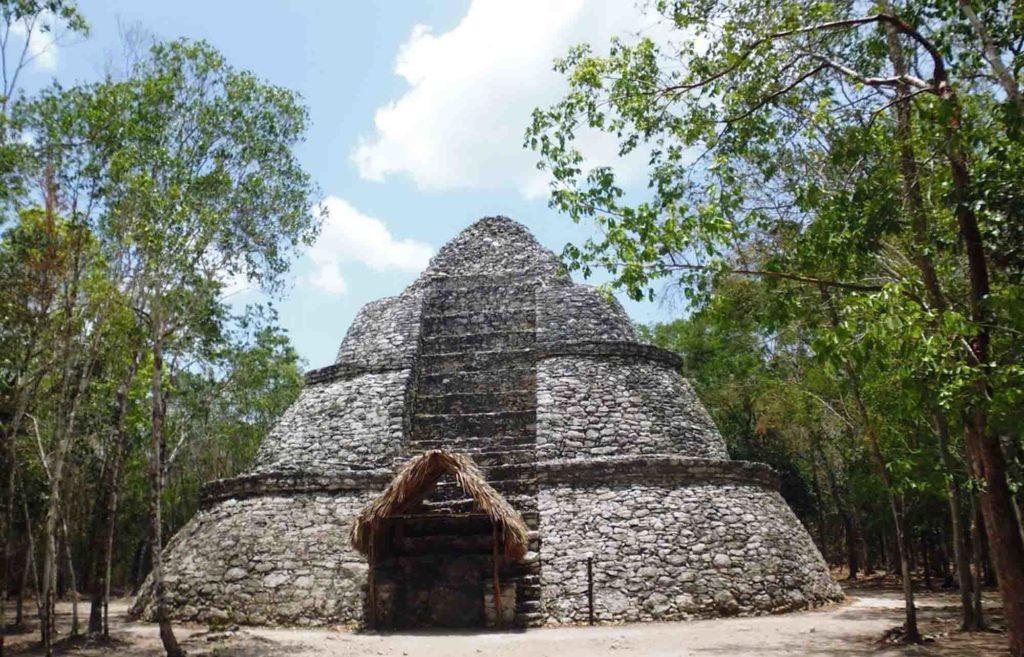 pyramide de Coba visite guidée