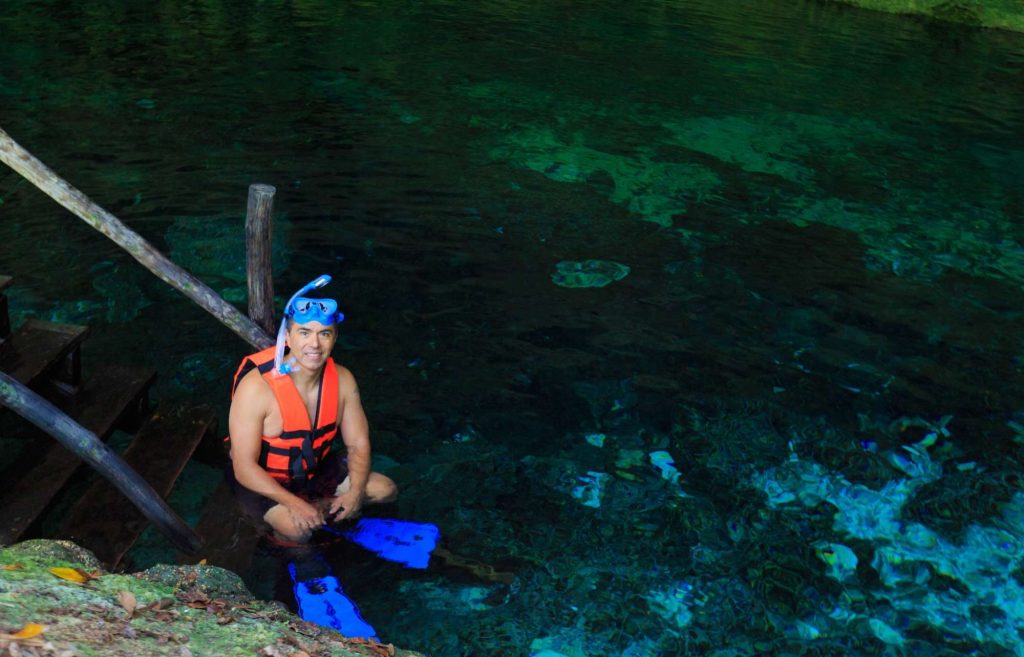 Snorkeling dans un Cenote