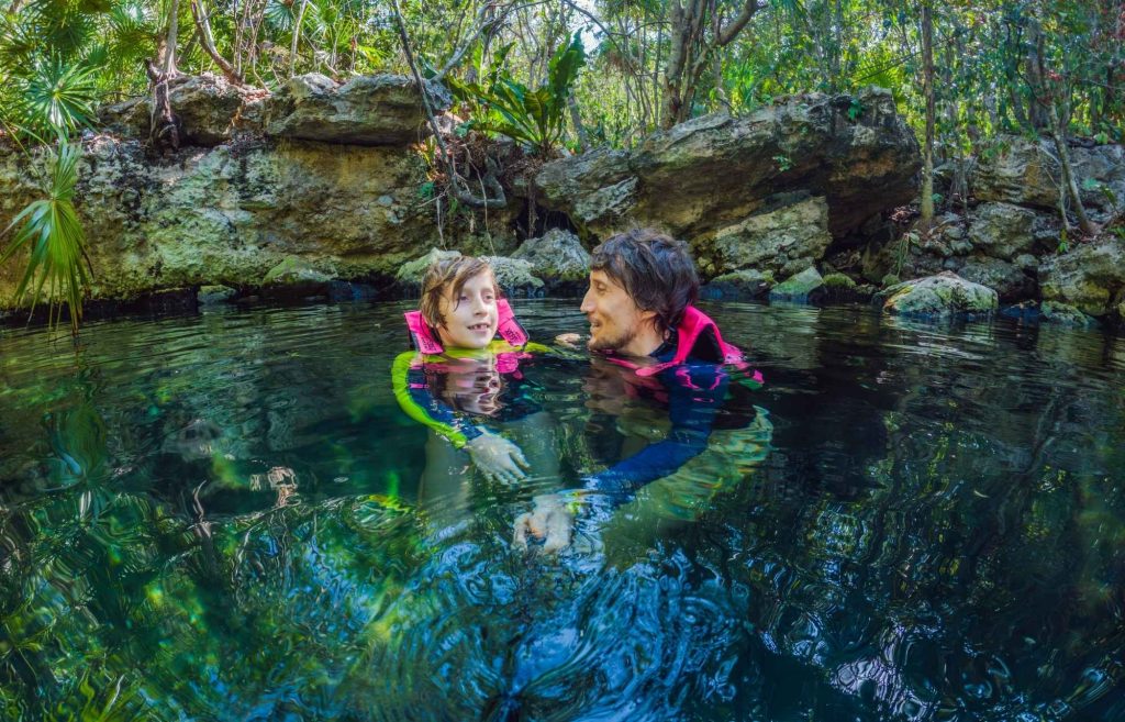 Visiter les Cenotes en famille