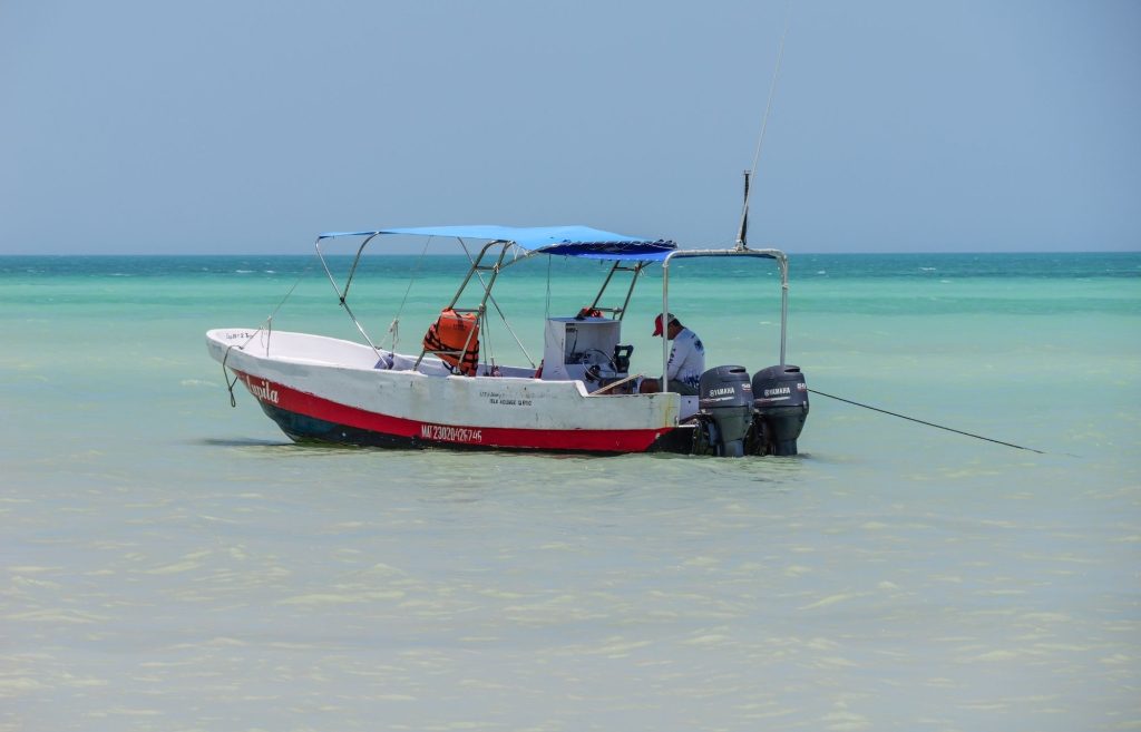 Bateau à Punta Mosquito