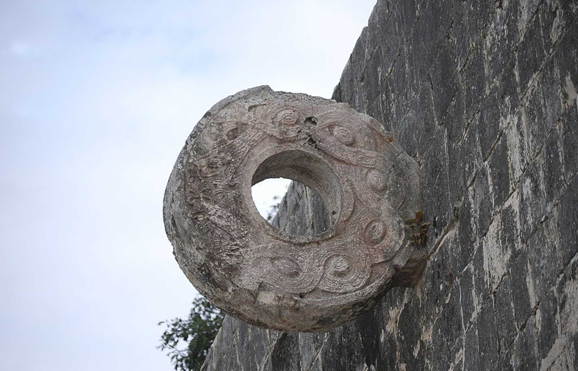 chichen-itza-jeu-de-balle jeu de balle à Chichen Itza