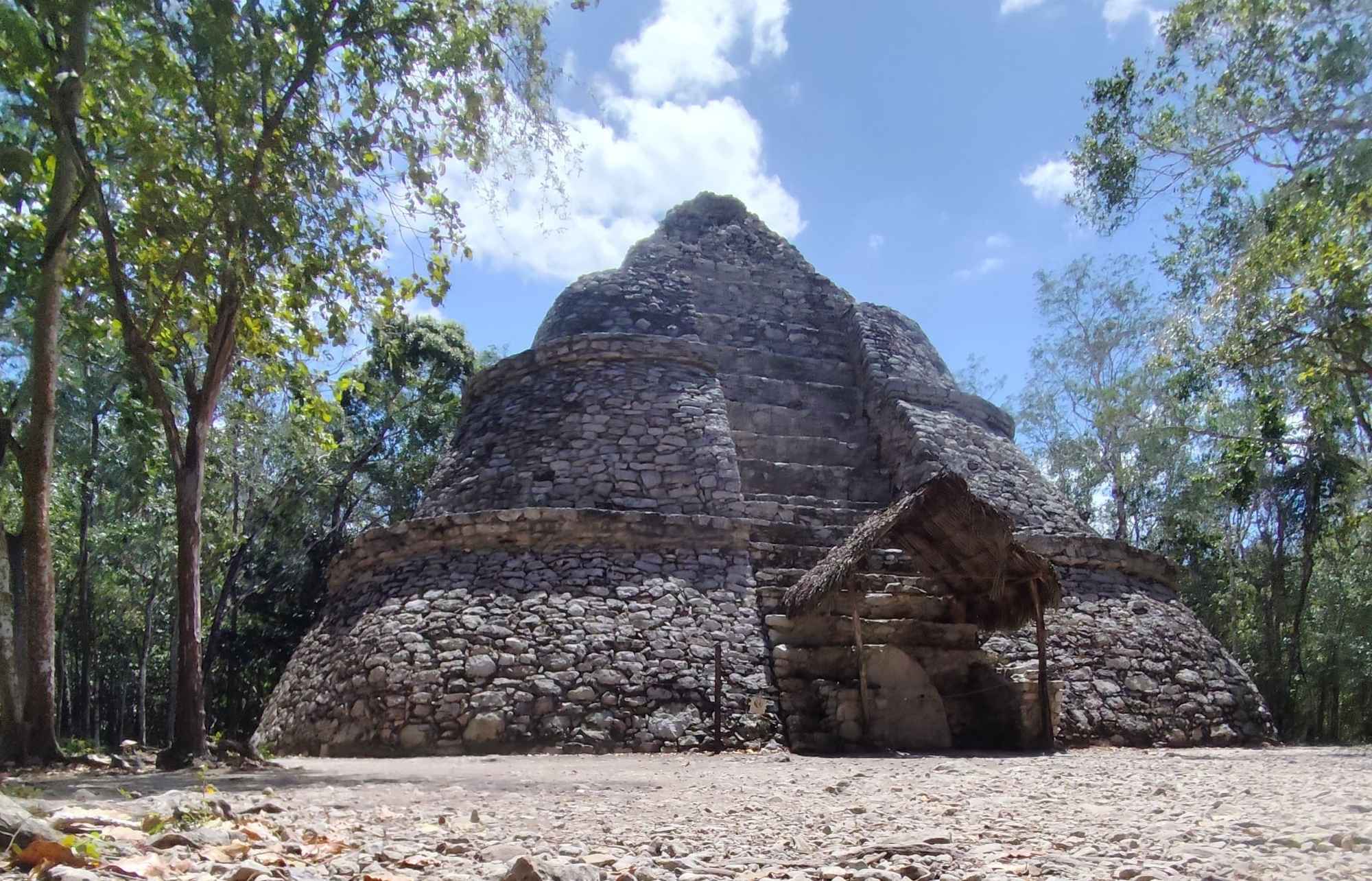 Coba-Mexique (2) L'observatoire à Coba