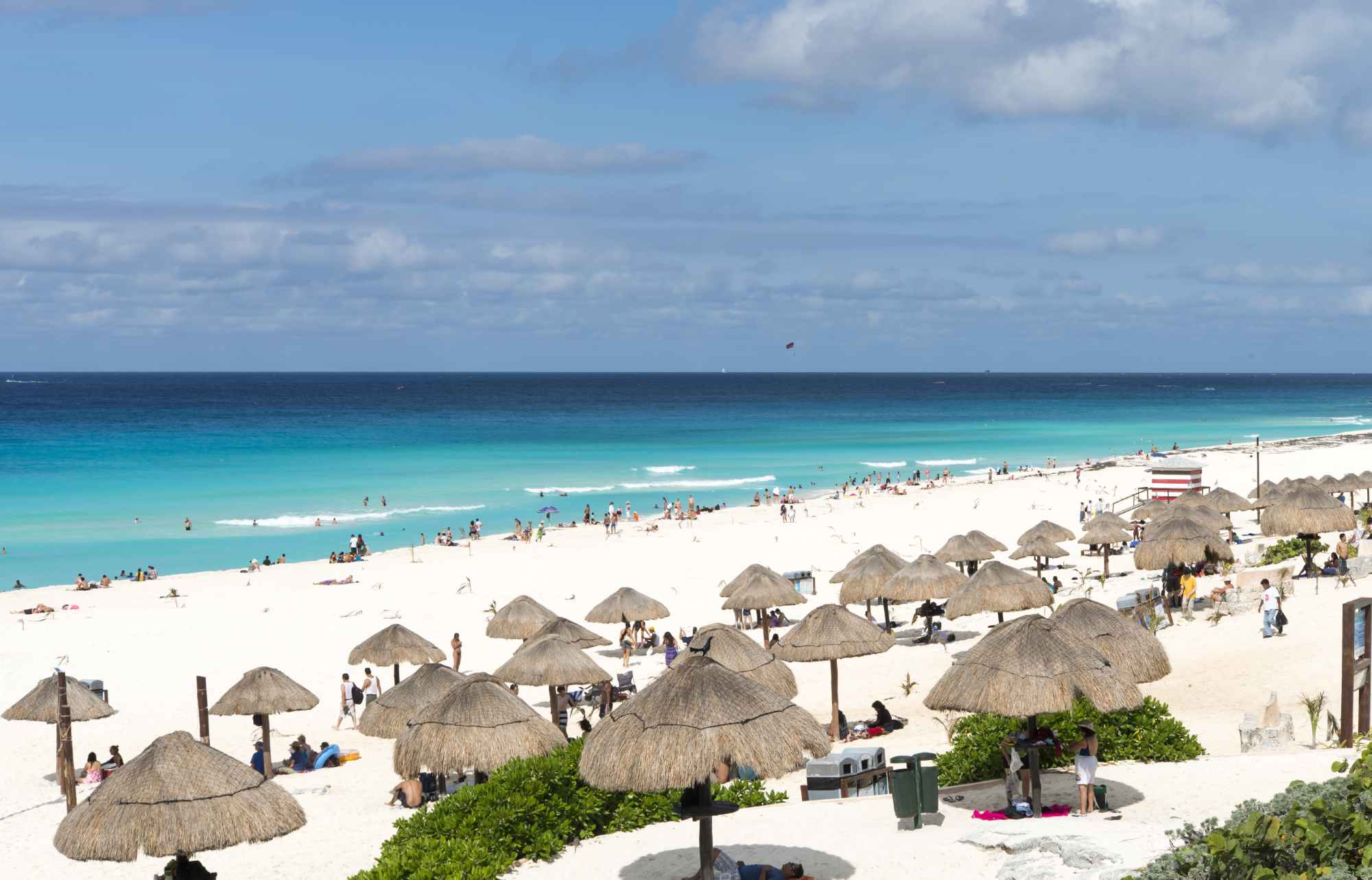 Playa Delfines
